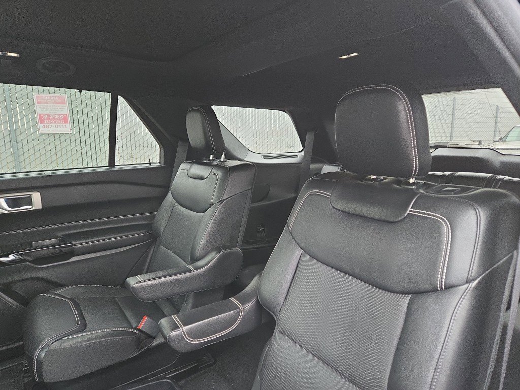 Used 2021 Ford Explorer ST w/ Equipment Group 401A image 11