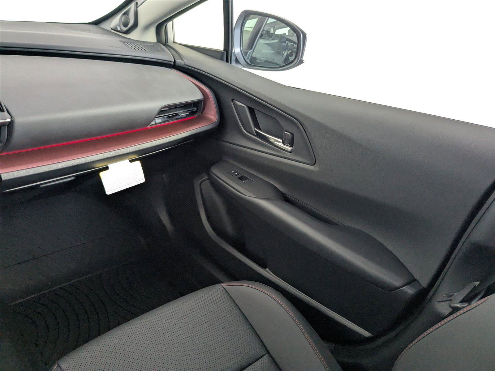 New 2026 Toyota Prius Plug-In Hybrid image 9