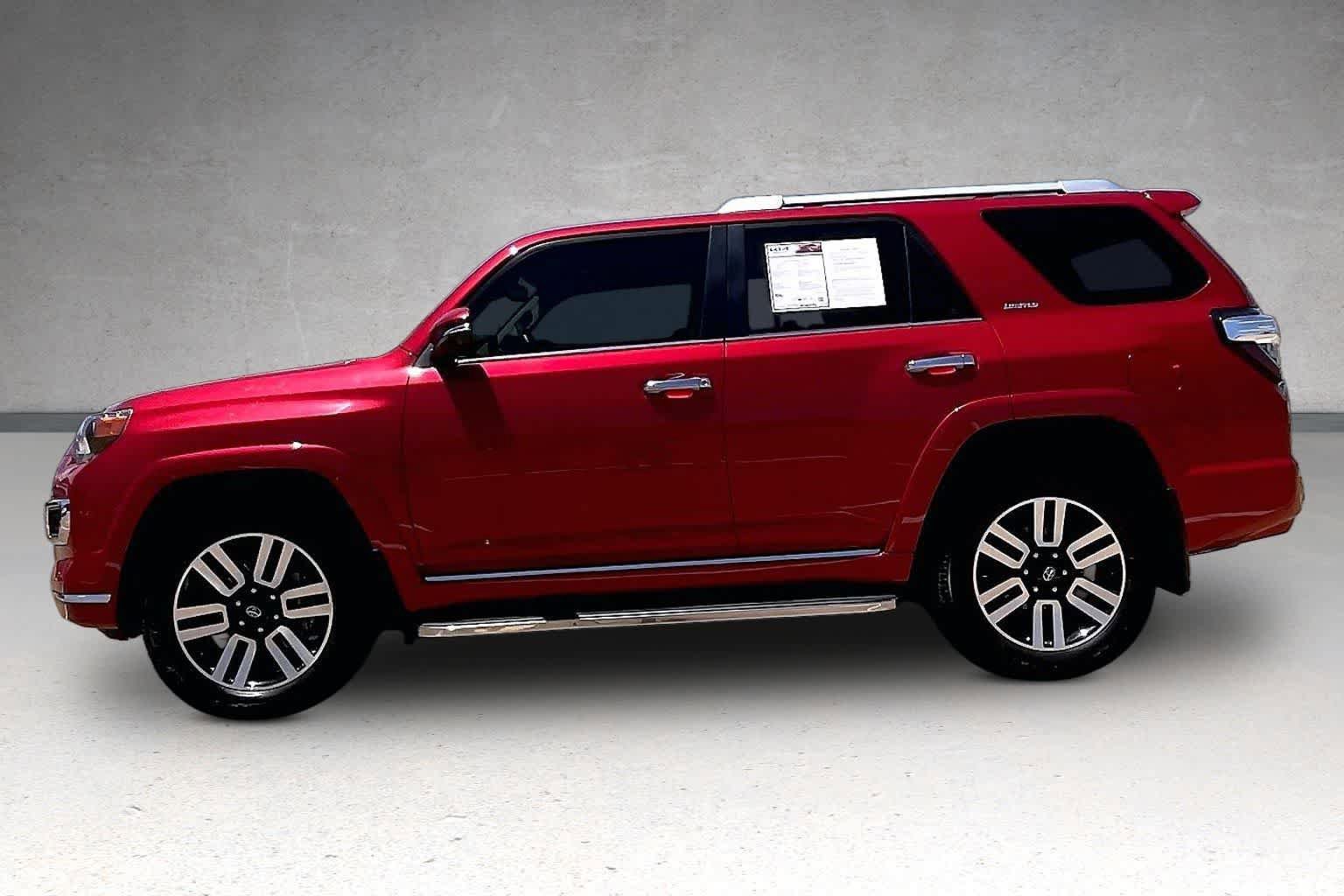 Used 2024 Toyota 4Runner Limited AWD/4WD image 3