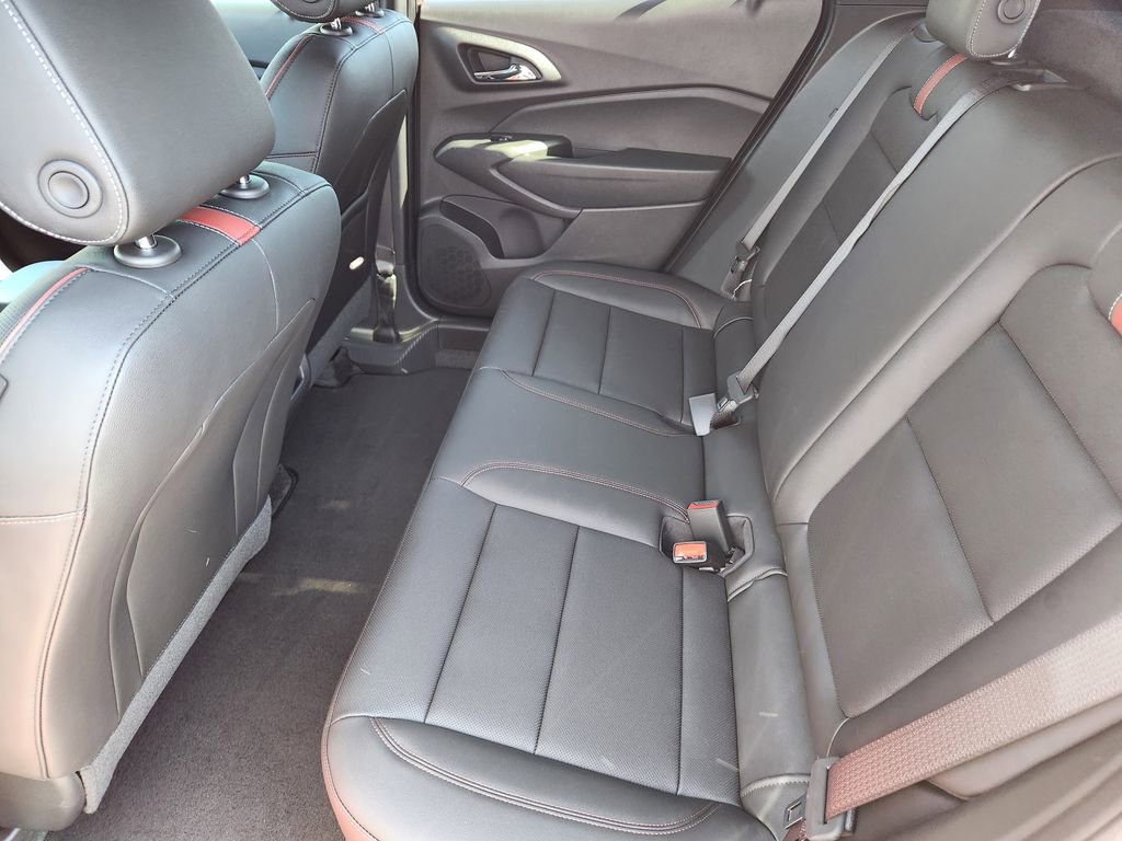 New 2026 Chevrolet Trax RS w/ Sunroof Package image 10