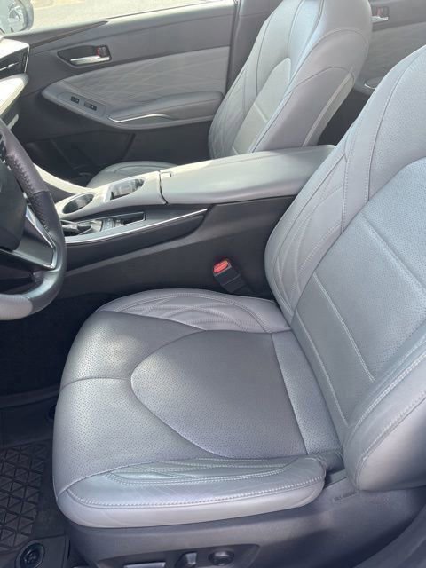 Used 2020 Toyota Avalon Limited w/ Advanced Safety Package FWD image 12