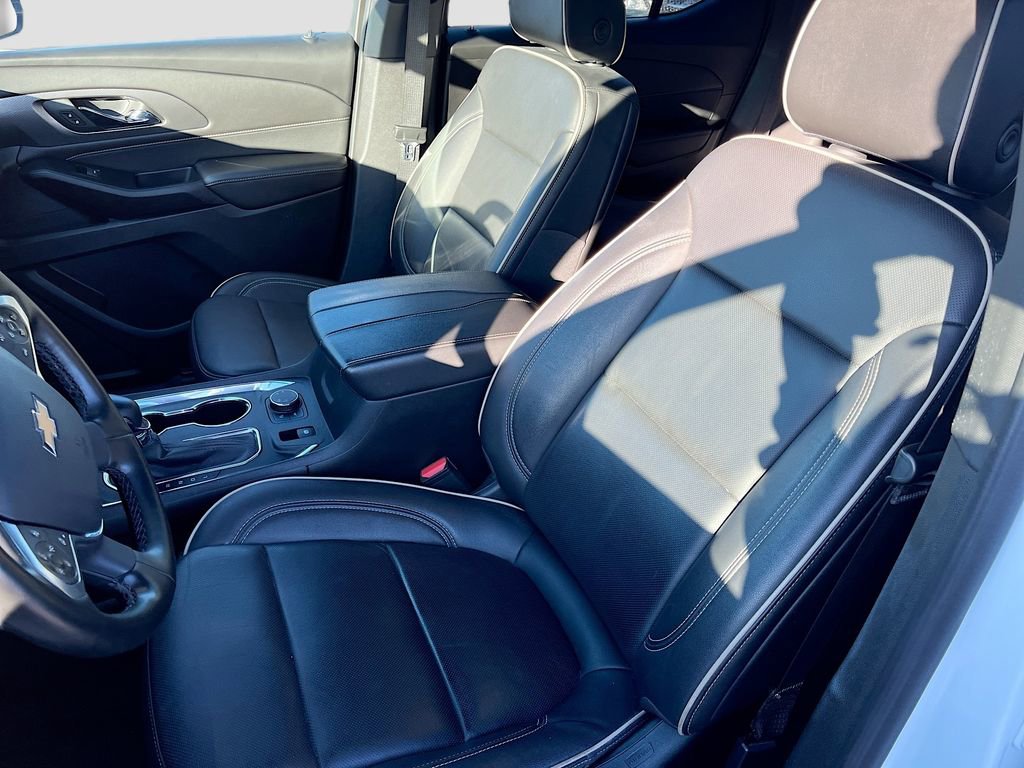 Used 2023 Chevrolet Traverse Premier w/ LPO, Floor Liner Package image 19
