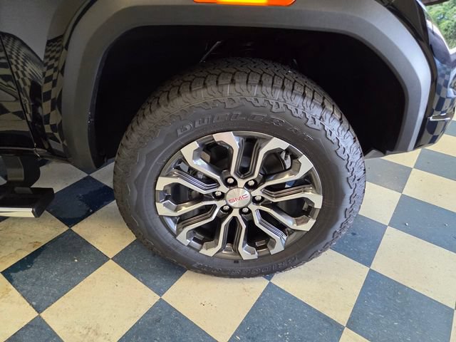 New 2026 GMC Canyon Denali AWD/4WD image 11
