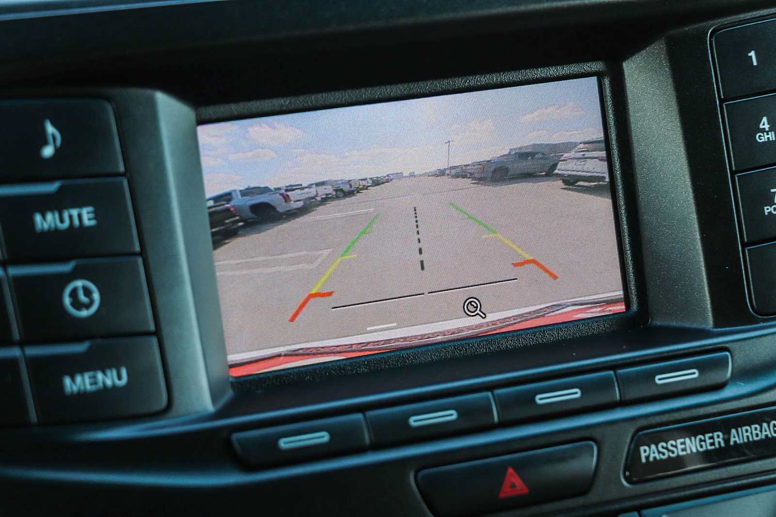 Used 2017 Ford Explorer FWD image 24
