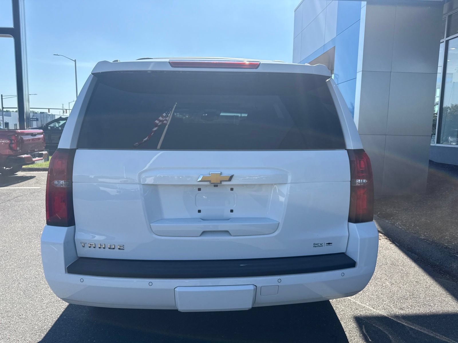 Used 2019 Chevrolet Tahoe LT w/ Luxury Package AWD/4WD image 7