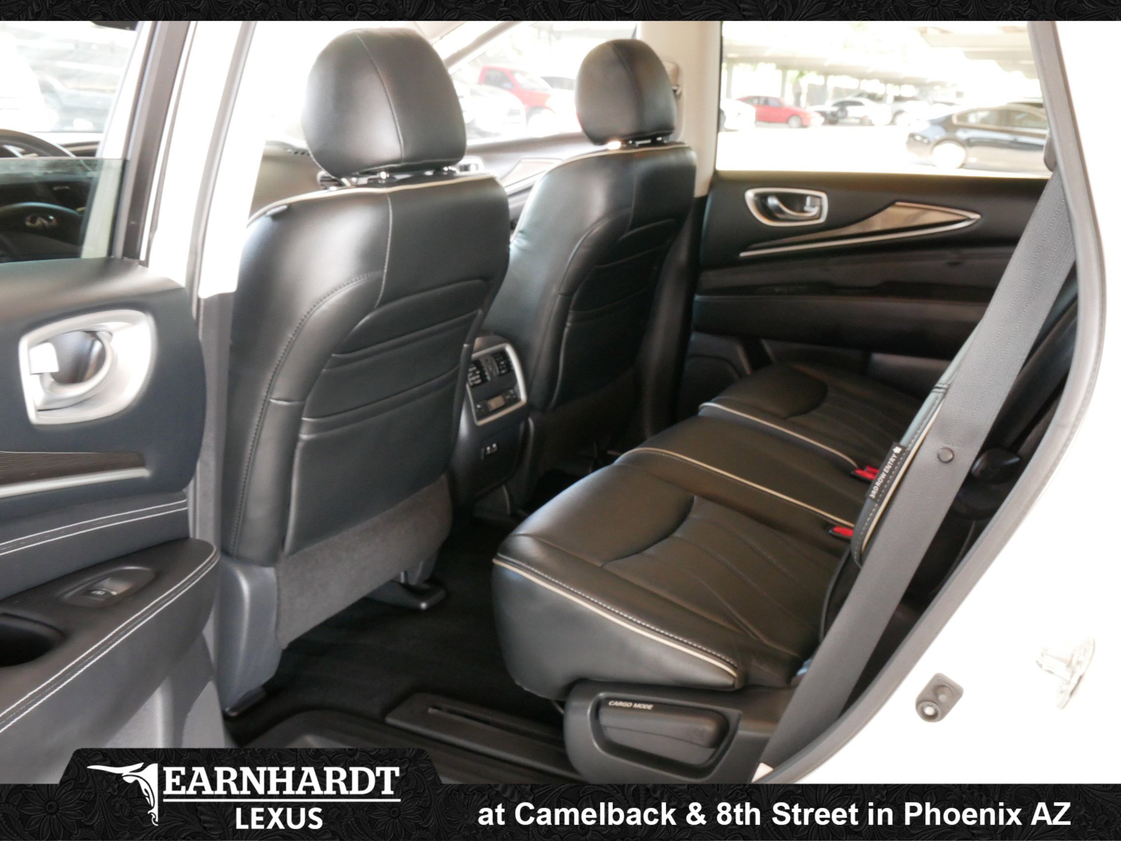 Used 2020 INFINITI QX60 Luxe w/ Essential Package FWD image 22