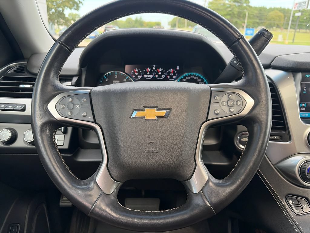 Used 2020 Chevrolet Tahoe Premier w/ Premier Plus Edition AWD/4WD image 14