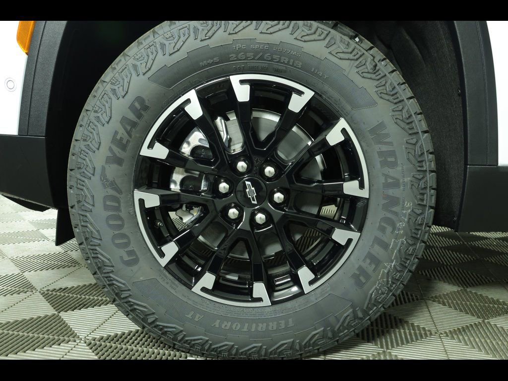 New 2026 Chevrolet Traverse Z71 w/ Enhanced Driving Package image 19