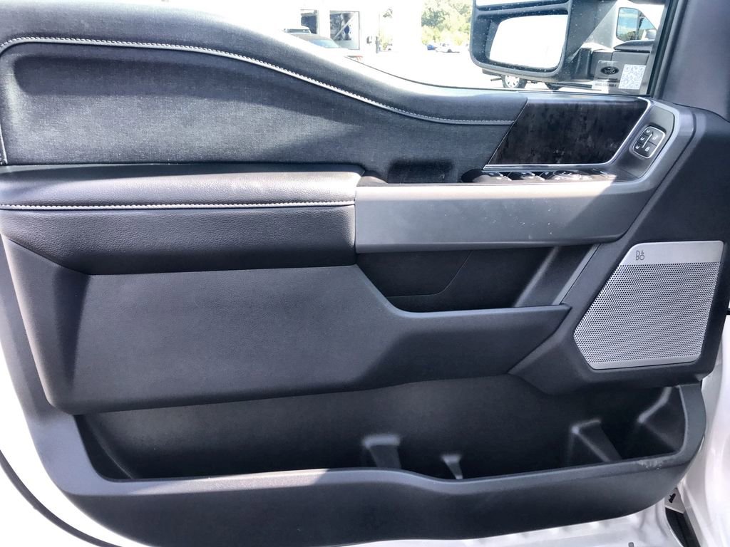 Used 2023 Ford F250 Lariat w/ Tremor Off-Road Package image 13