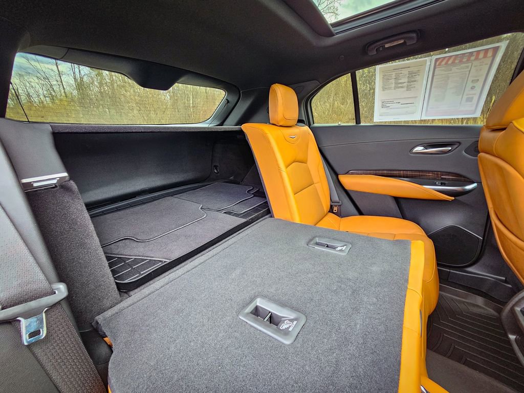 Used 2023 Cadillac XT4 Sport image 39
