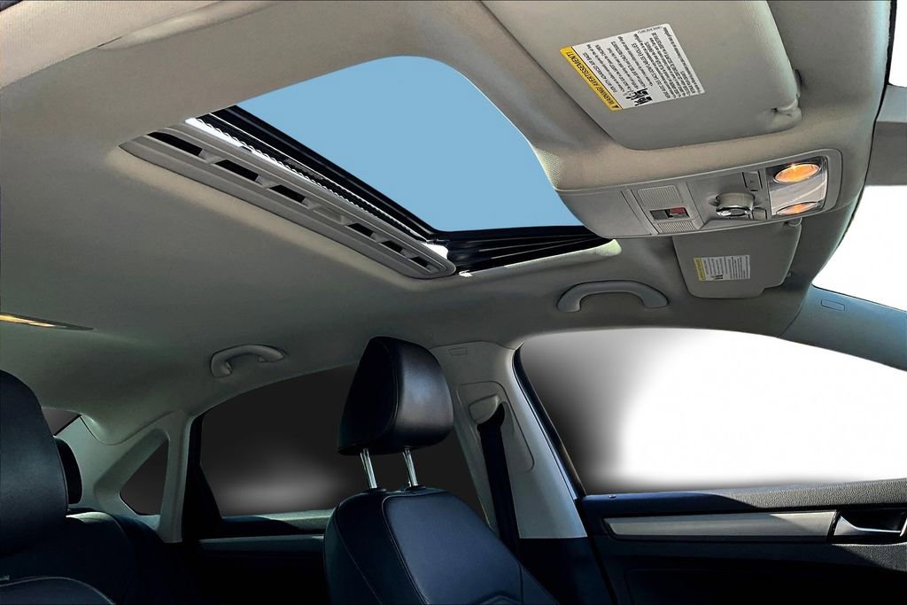 Used 2022 Volkswagen Passat 2.0T SE image 27