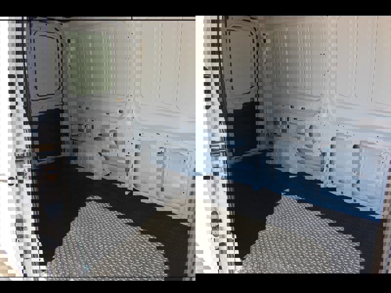 Used 2023 Ford Transit 250 Medium Roof image 17