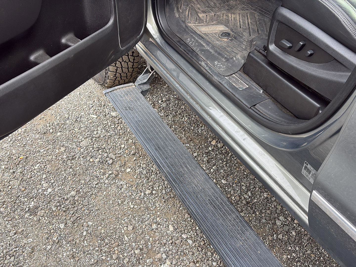 Used 2018 GMC Sierra 3500 Denali w/ Duramax Plus Package image 8