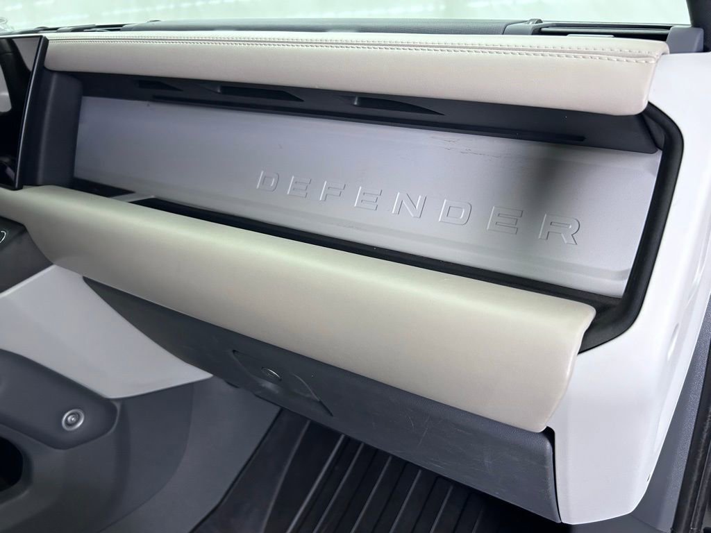 Used 2022 Land Rover Defender 110 XS Edition image 47