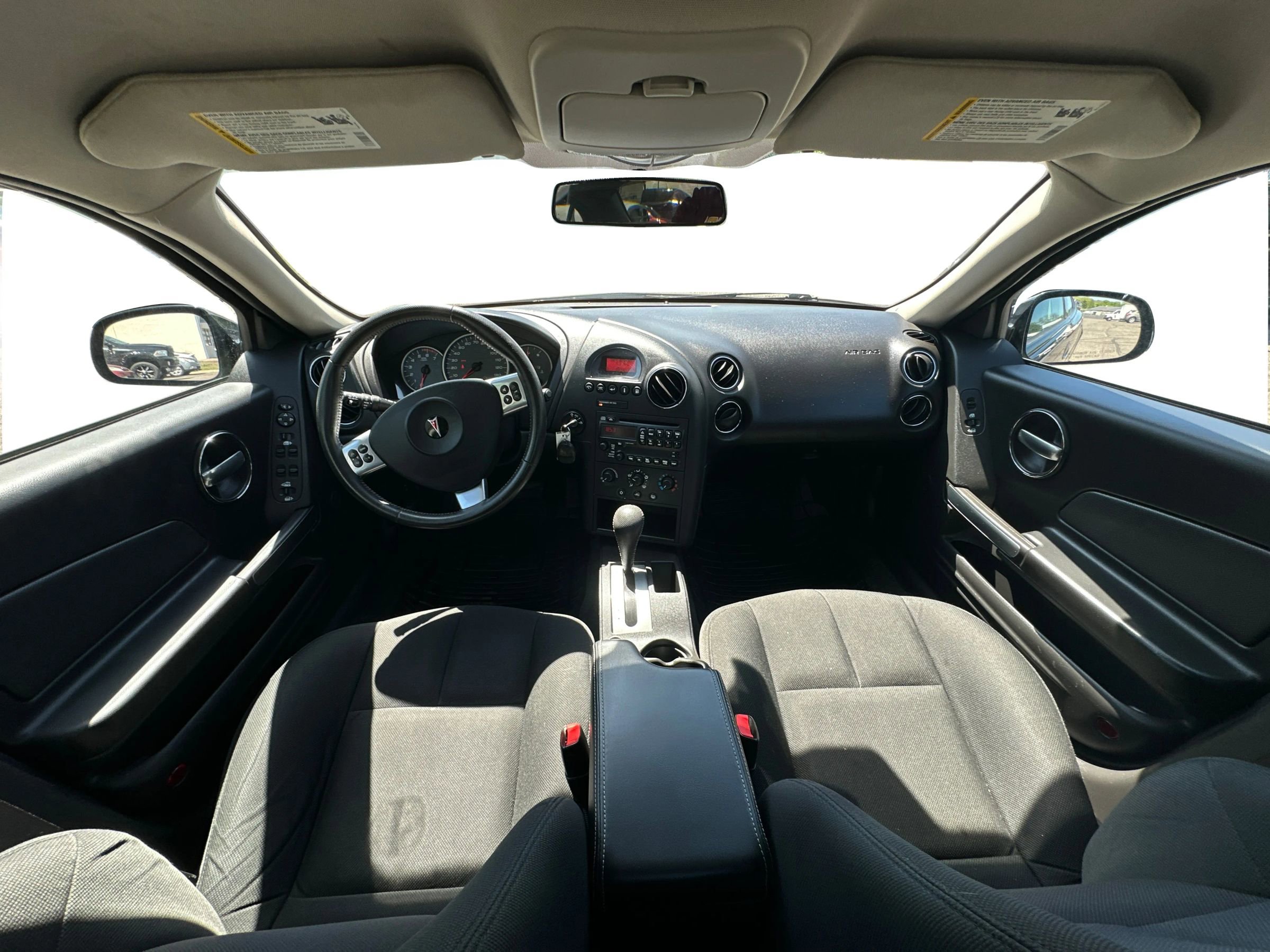 Used 2007 Pontiac Grand Prix w/ Preferred Package FWD image 11