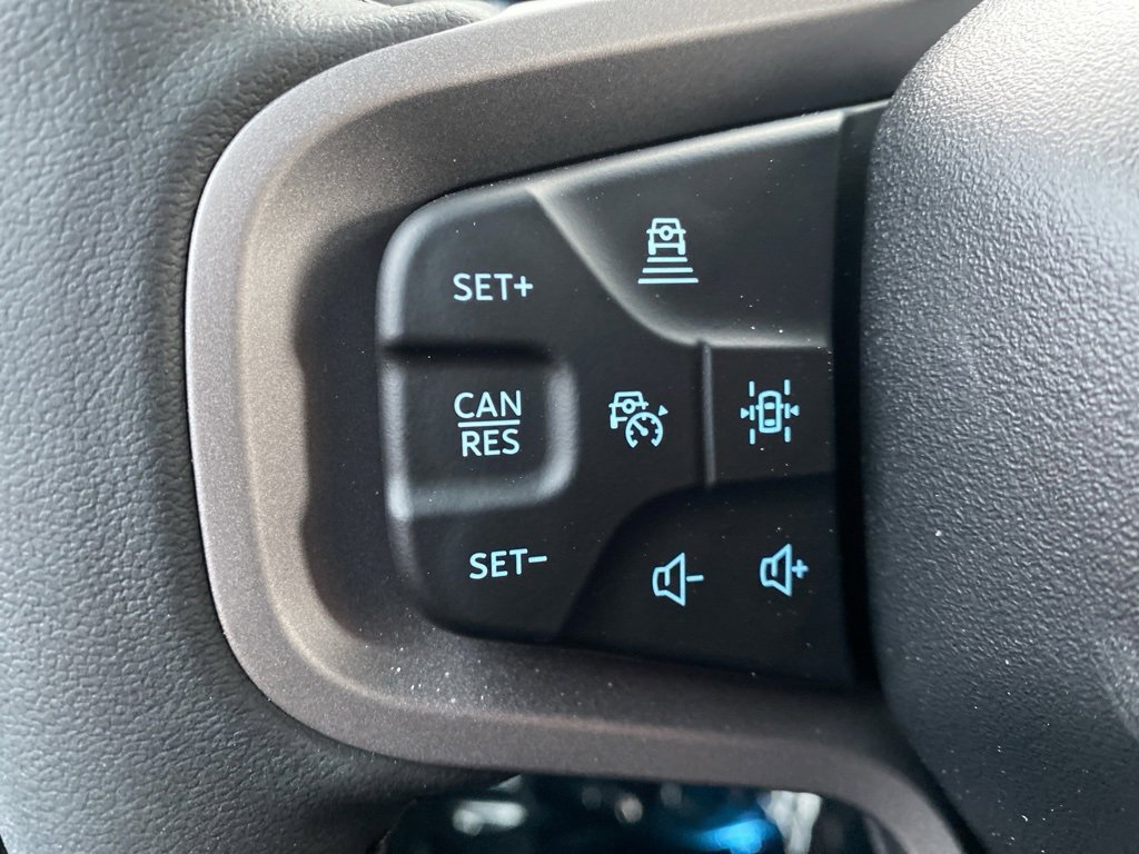 New 2025 Ford Bronco Outer Banks image 9