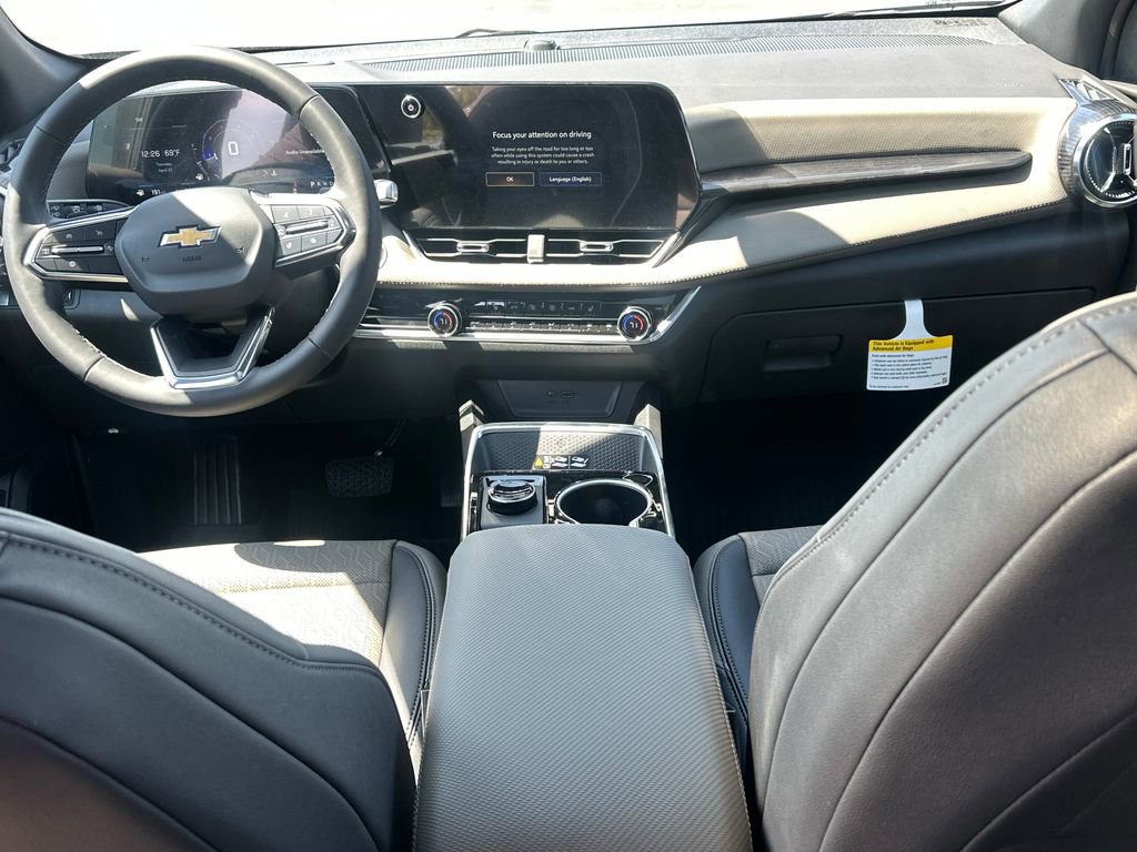 New 2026 Chevrolet Equinox LT w/ Convenience Package II AWD/4WD image 15