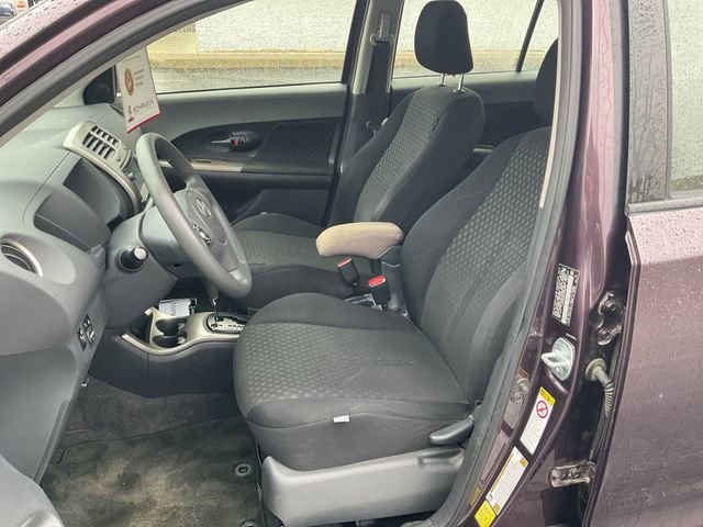 Used 2014 Scion xD image 9