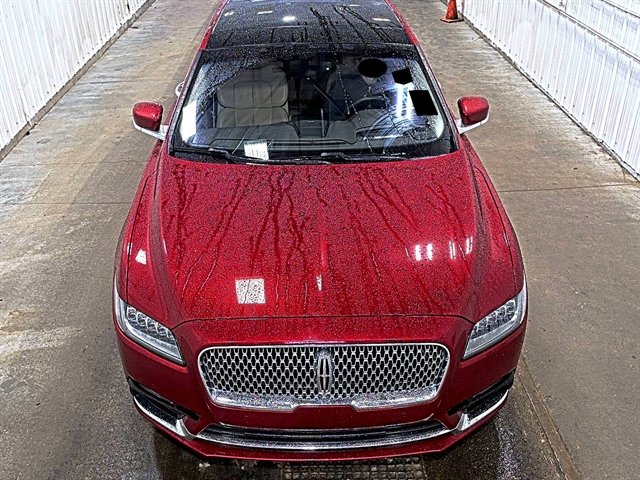 Used 2019 Lincoln Continental Reserve image 4