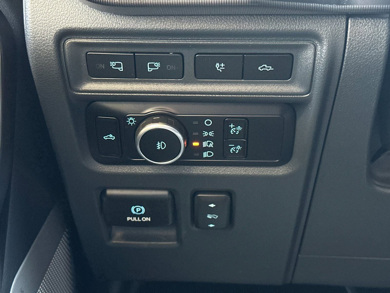 Used 2023 Ford F150 Platinum w/ Equipment Group 701A High image 33