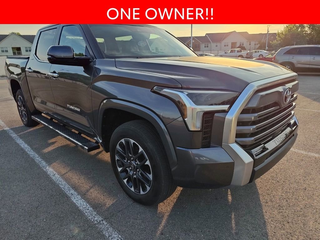 Used 2025 Toyota Tundra Limited AWD/4WD image 3