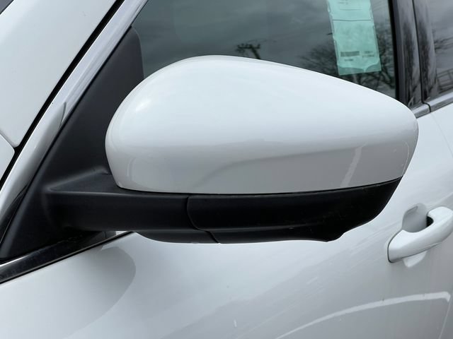 New 2024 Ford Escape SE w/ PHEV Premium Package FWD image 35