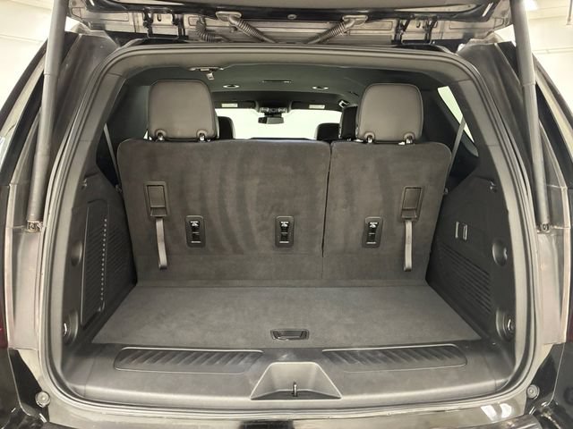 Used 2024 GMC Yukon SLT AWD/4WD image 17