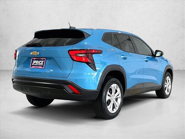 Used 2025 Chevrolet Trax LS FWD video 2