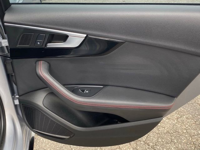 Used 2019 Audi A4 2.0T Premium Plus w/ Premium Plus Package image 21