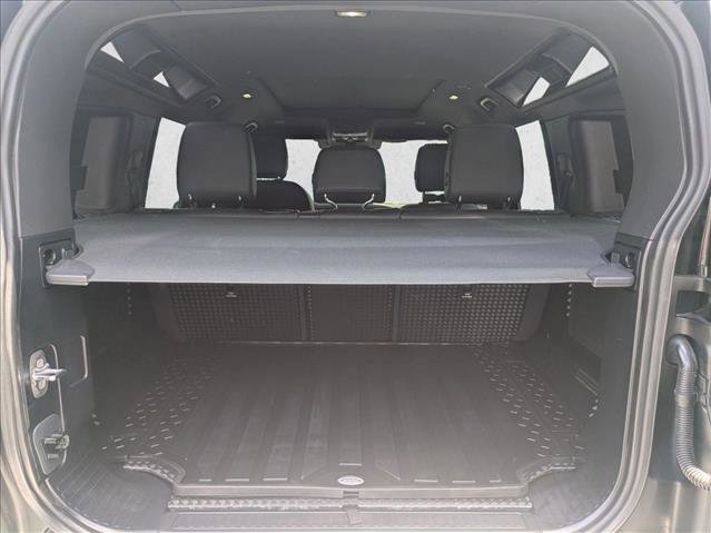 Used 2024 Land Rover Defender 110 S AWD/4WD image 6