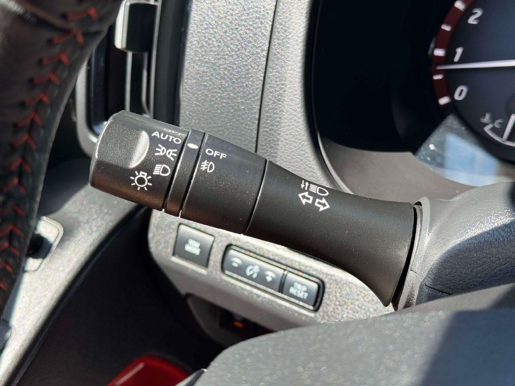 Certified 2025 Nissan Frontier PRO-4X AWD/4WD image 21