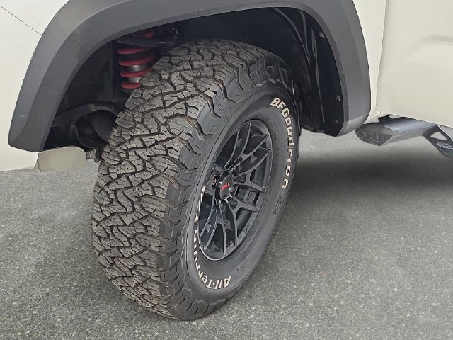 Used 2021 Toyota Tacoma TRD Pro AWD/4WD image 32