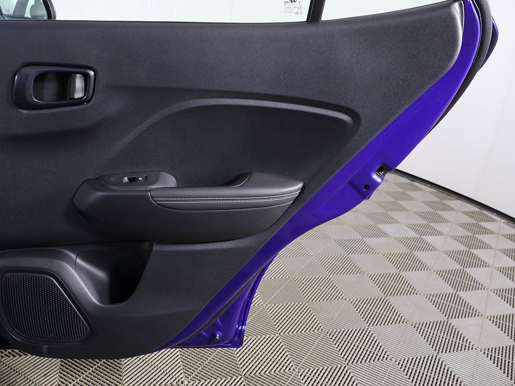 Certified 2025 Hyundai Venue Limited image 22