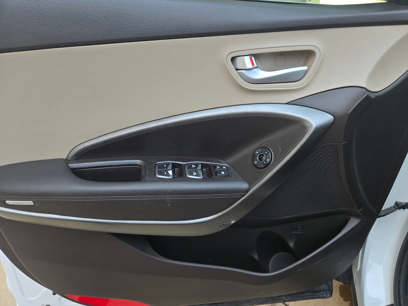 Used 2017 Hyundai Santa Fe Sport FWD image 27