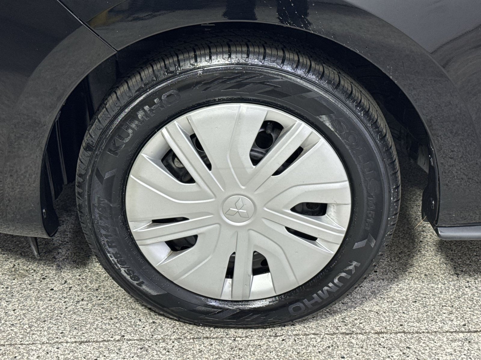 Used 2024 Mitsubishi Mirage ES FWD image 24