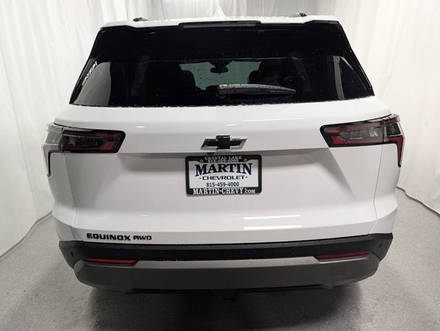 New 2026 Chevrolet Equinox LT w/ Convenience Package II image 4