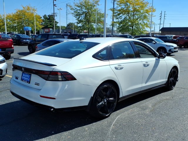 Used 2024 Honda Accord Sport image 10