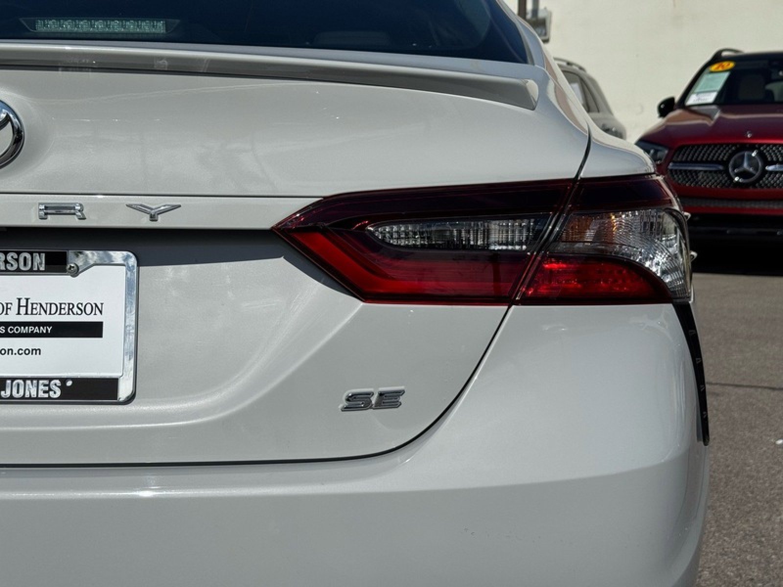 Used 2024 Toyota Camry SE image 21