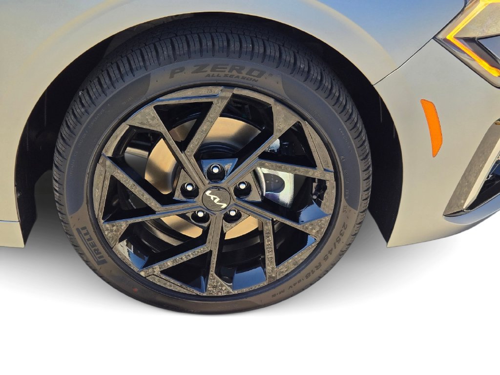 New 2027 Kia K5 GT-Line FWD image 6