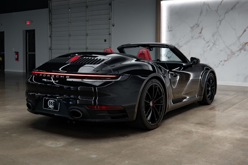 Used 2023 Porsche 911 Carrera S RWD image 8