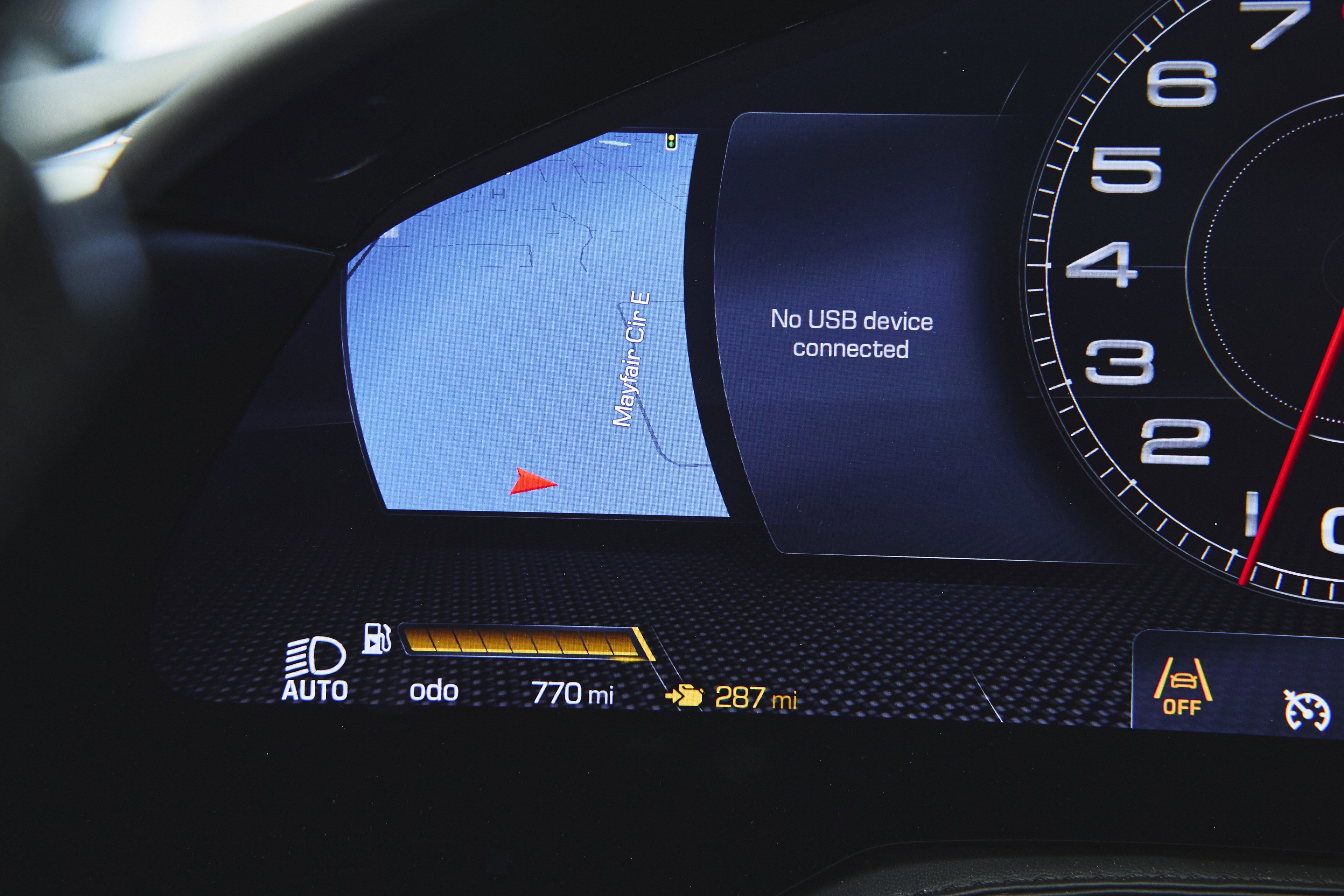 Used 2024 Ferrari Roma Spider image 18