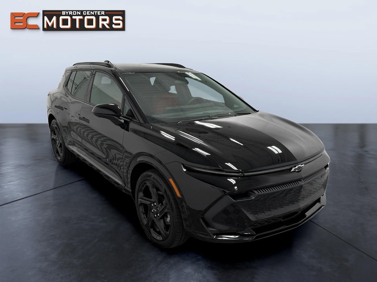 Used 2025 Chevrolet Equinox EV RS FWD image 7