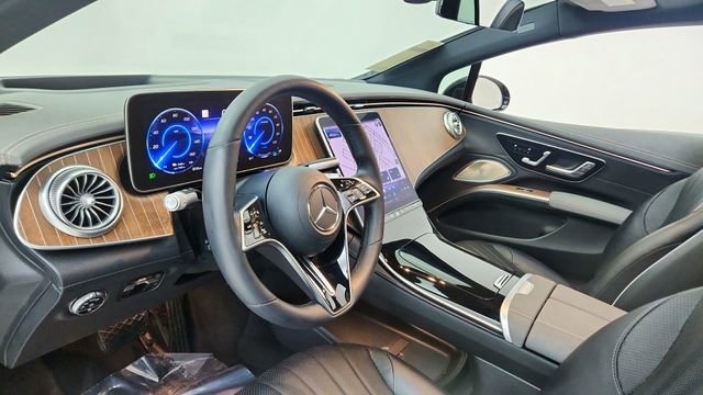 Used 2022 Mercedes-Benz EQS 450+ Sedan image 18