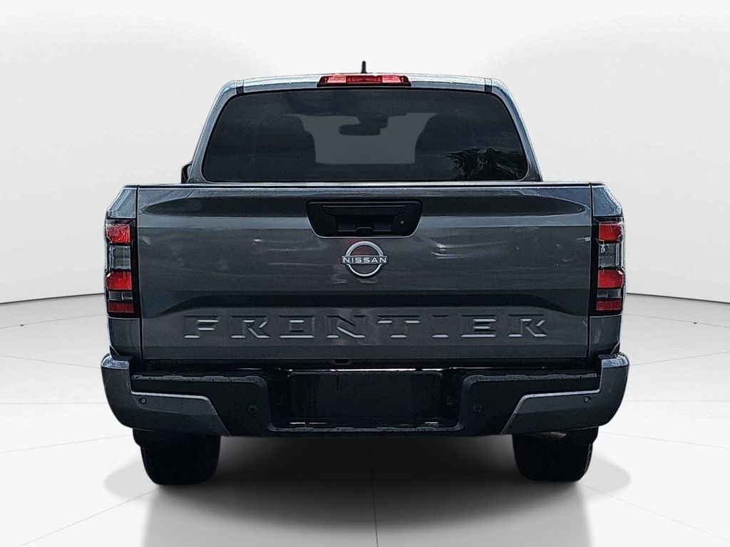 Used 2025 Nissan Frontier SV RWD image 6