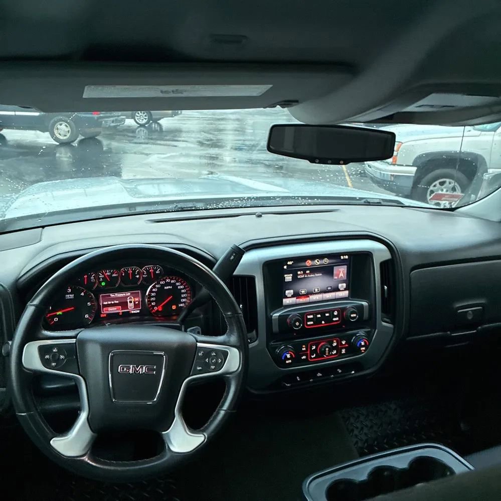 Used 2015 GMC Sierra 1500 SLE w/ SLE Value Package image 6