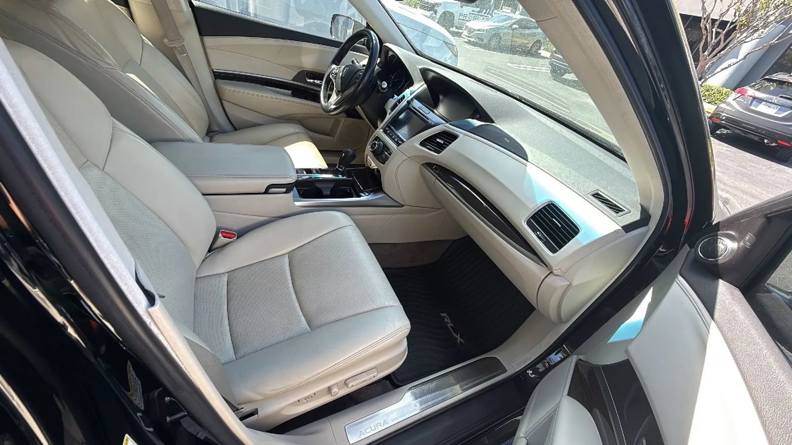 Used 2014 Acura RLX w/ Technology Package FWD image 12