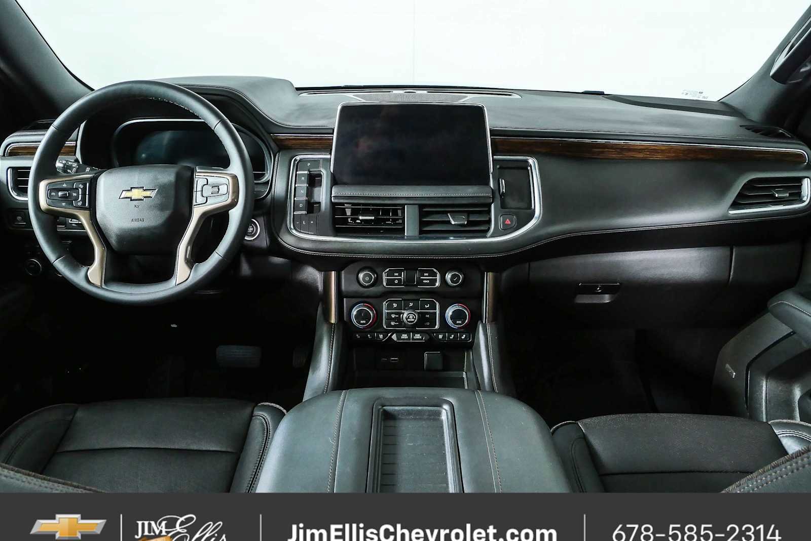 Certified 2023 Chevrolet Tahoe High Country w/ Premium Package 2 AWD/4WD image 19