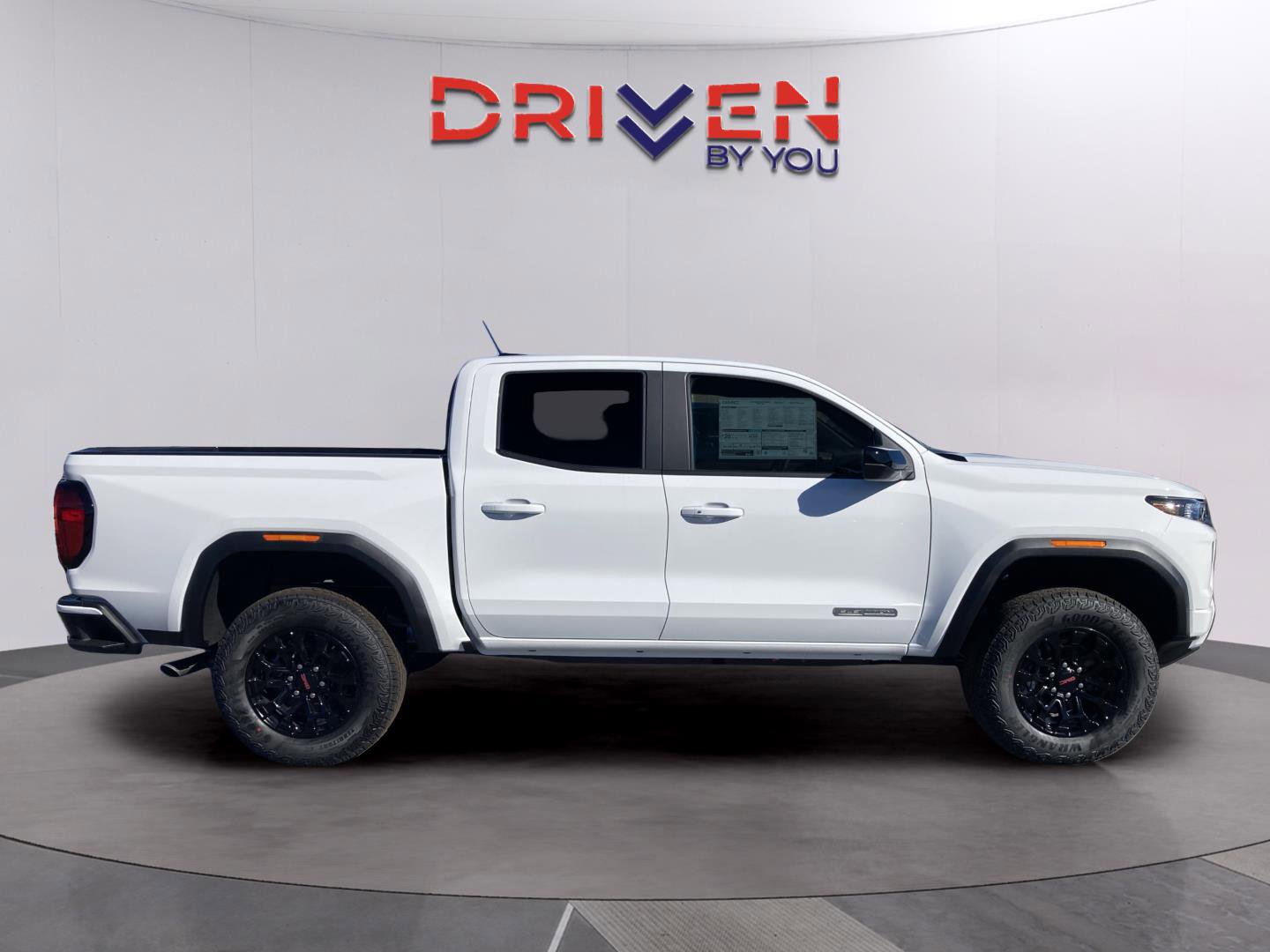New 2026 GMC Canyon Elevation w/ Convenience Package image 6