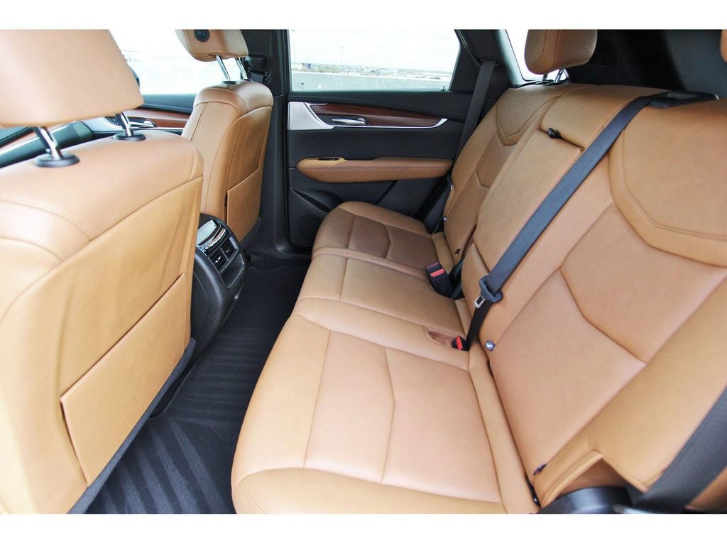 Used 2023 Cadillac XT5 Premium Luxury image 7