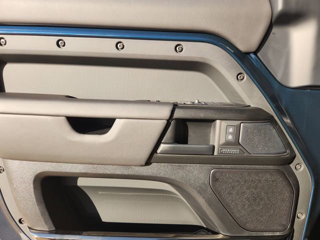 New 2026 Land Rover Defender 110 OCTA image 16
